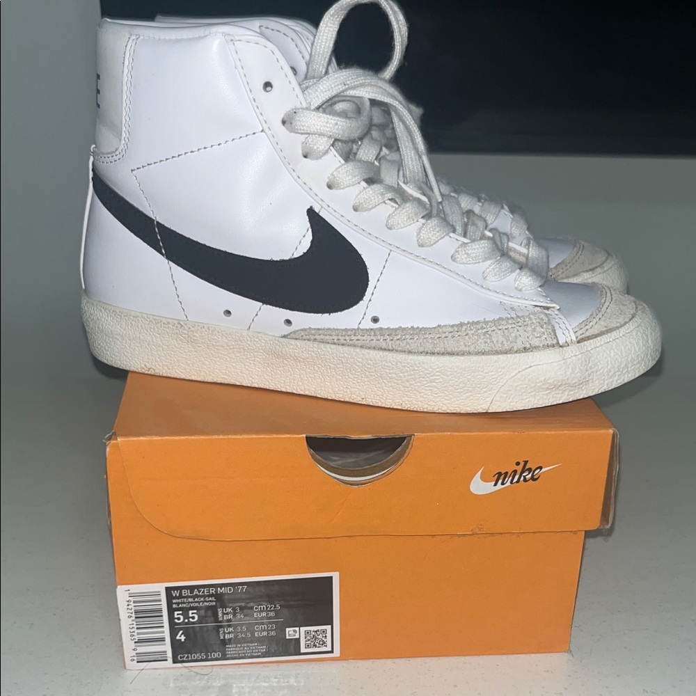 Nike Blazer Mid '77 White and Black High-Tops
